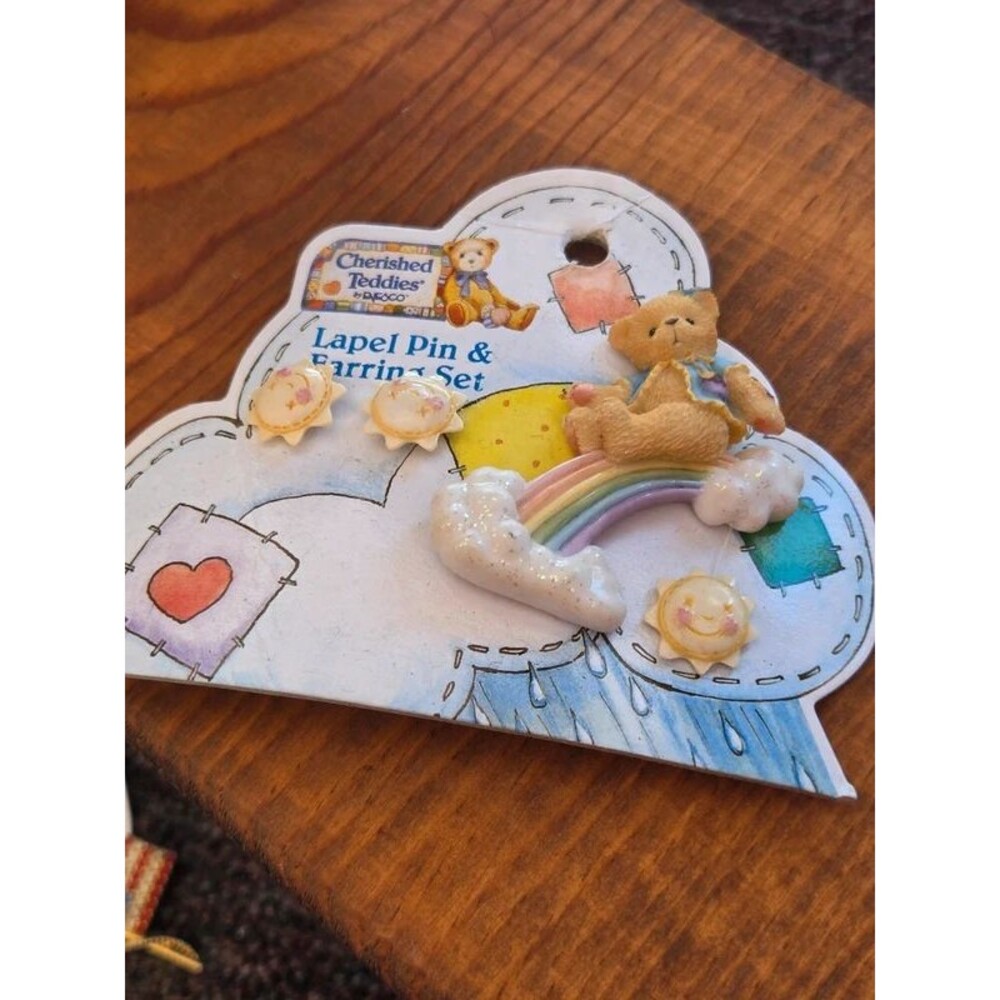 Vintage 1995 Enesco Cherished Teddies Rainbow Pin & Earring Set NIP